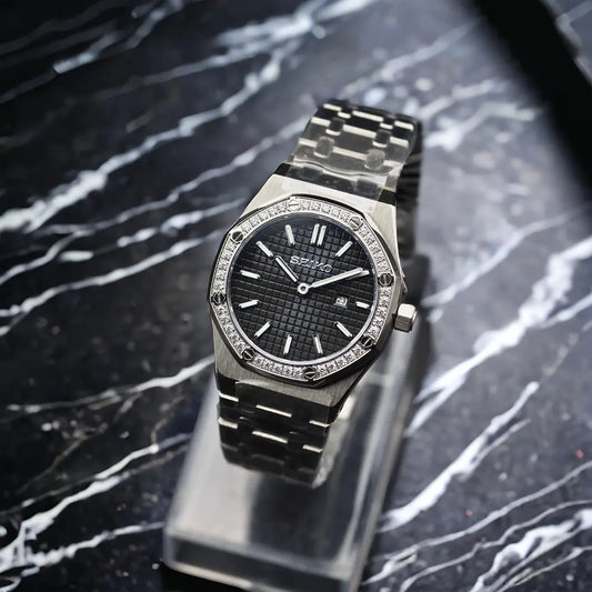 Seiko "Mod" Roayl Oak Diamond Bezel Black